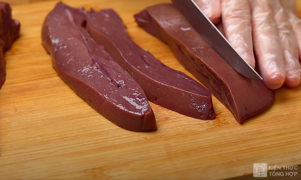 Gan chứa vitamin A